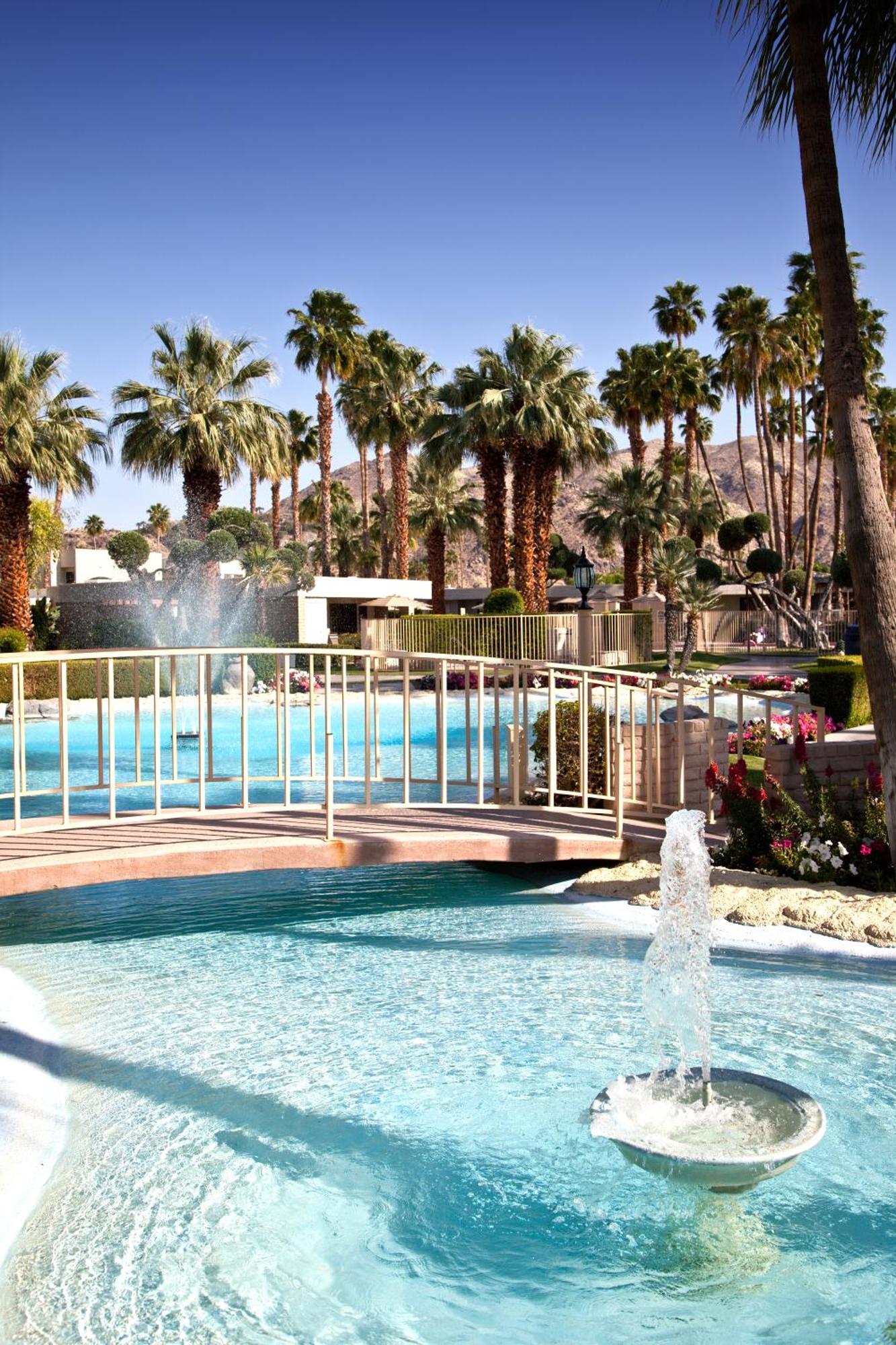 Desert Isle Resort بالم سبرينغس المظهر الخارجي الصورة