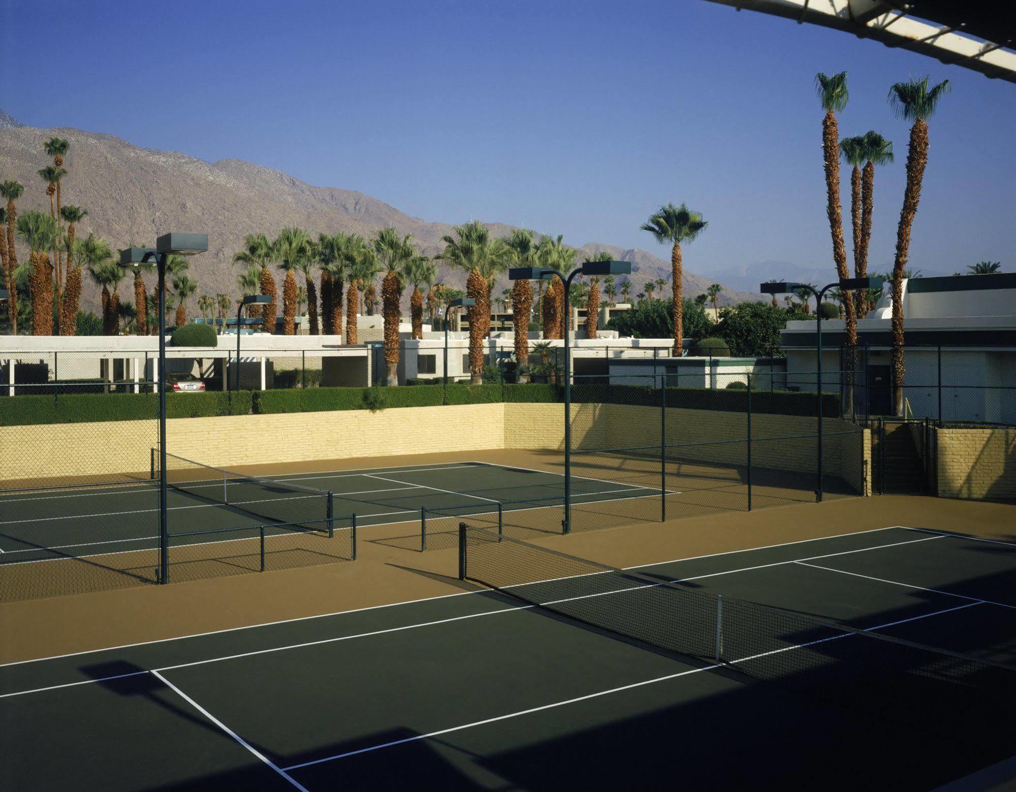 Desert Isle Resort بالم سبرينغس المظهر الخارجي الصورة